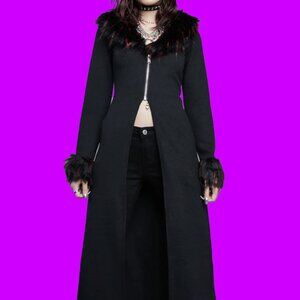 NWT 🖤❤️ Black Duster with Deep Red Faux Fur